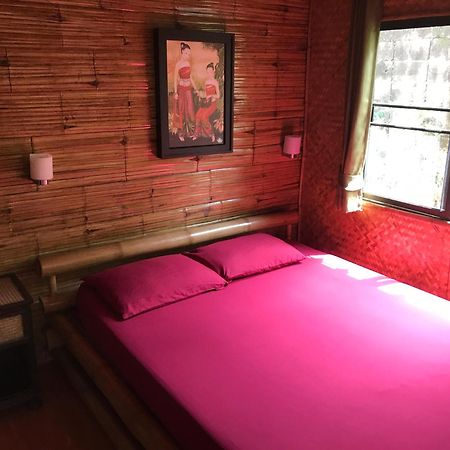 Boutique Hotel & Restaurant, Jaidee Bamboo Huts Чиангмай Екстериор снимка