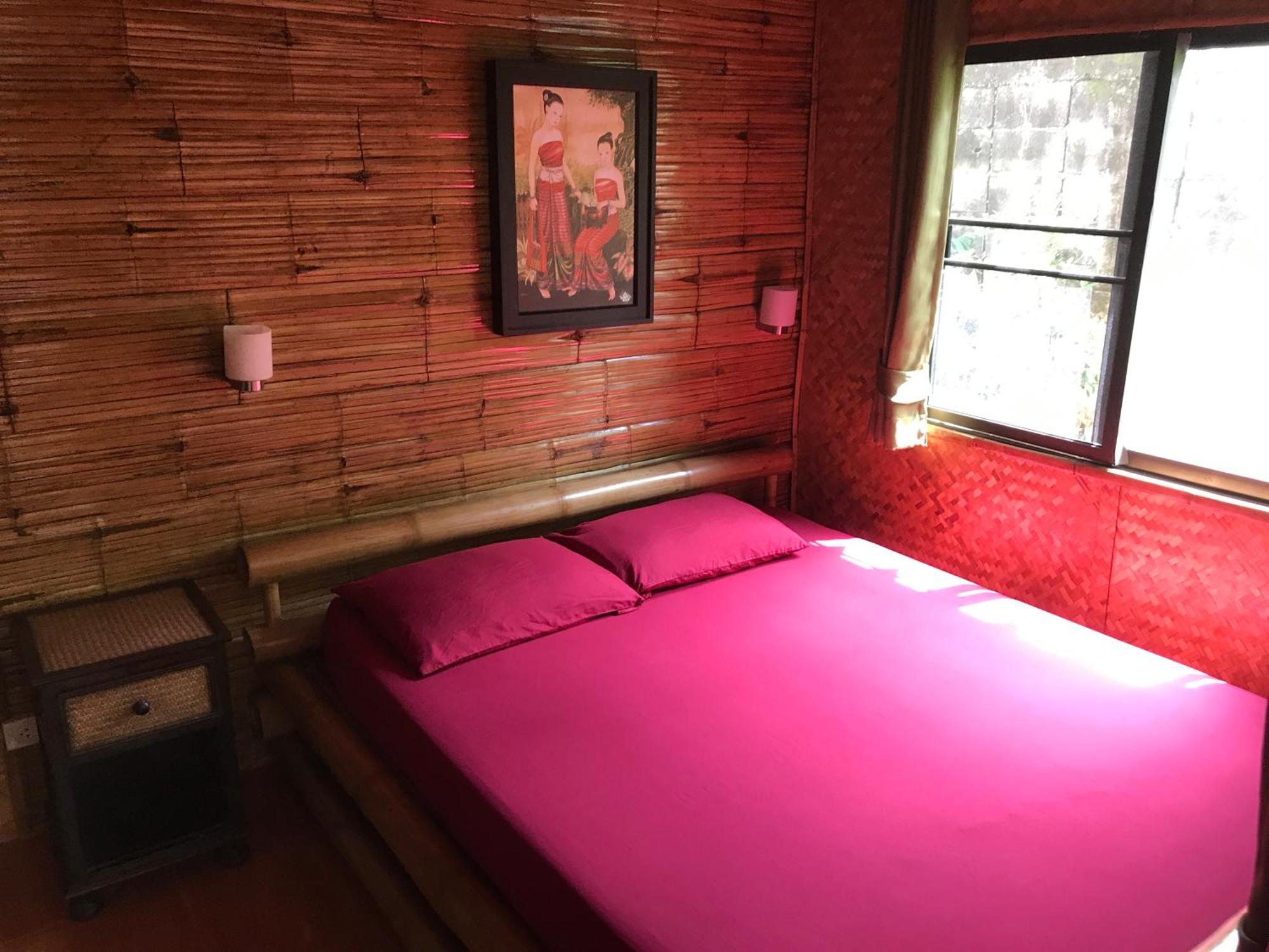 Boutique Hotel & Restaurant, Jaidee Bamboo Huts Чиангмай Екстериор снимка