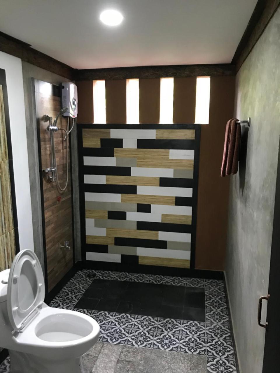 Boutique Hotel & Restaurant, Jaidee Bamboo Huts Чиангмай Екстериор снимка
